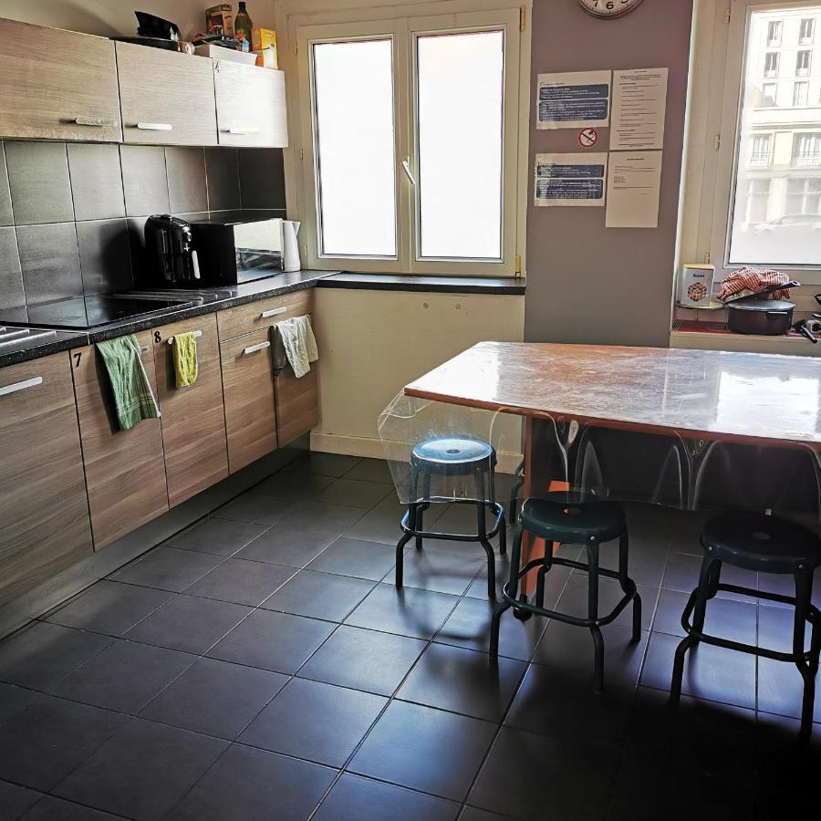Residence Zola Хавър Екстериор снимка